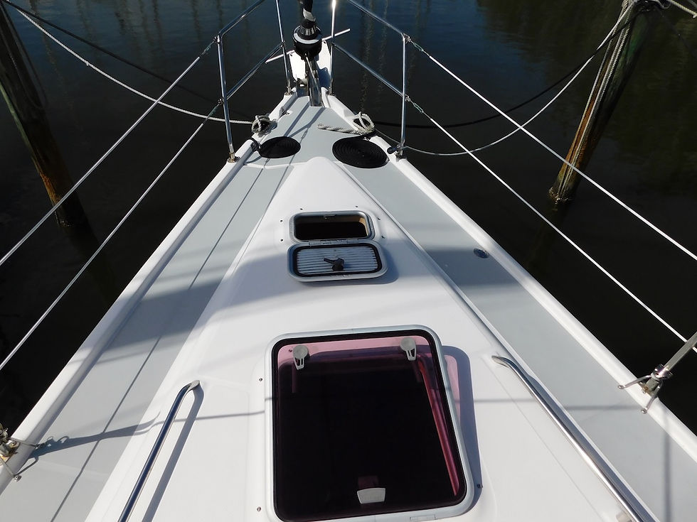 Thumbnail: 2005 Hunter 420 Passage