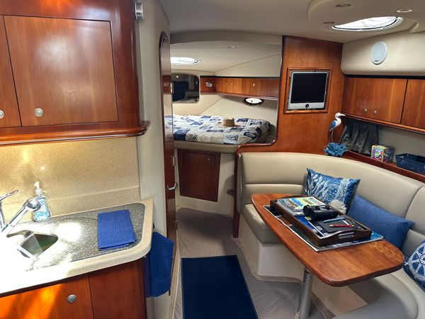 Thumbnail: 2007 Cruisers 340 Express