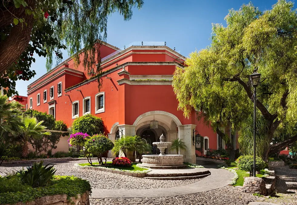 sma-74292490-hotel-entrance-1.png