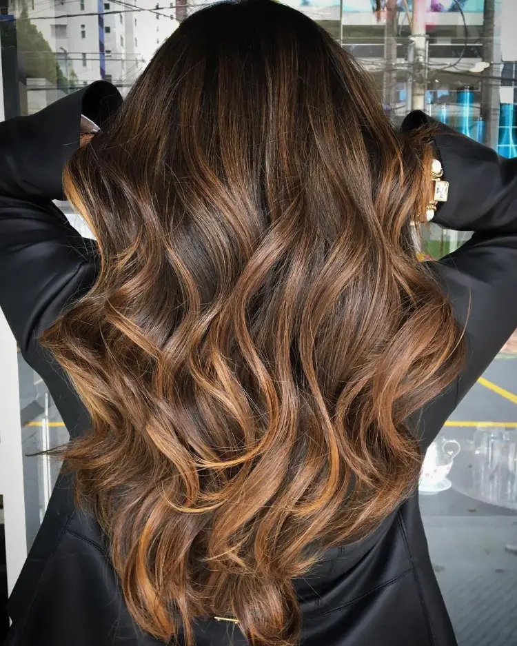 7-long-caramel-balayage-for-brunettes.webp