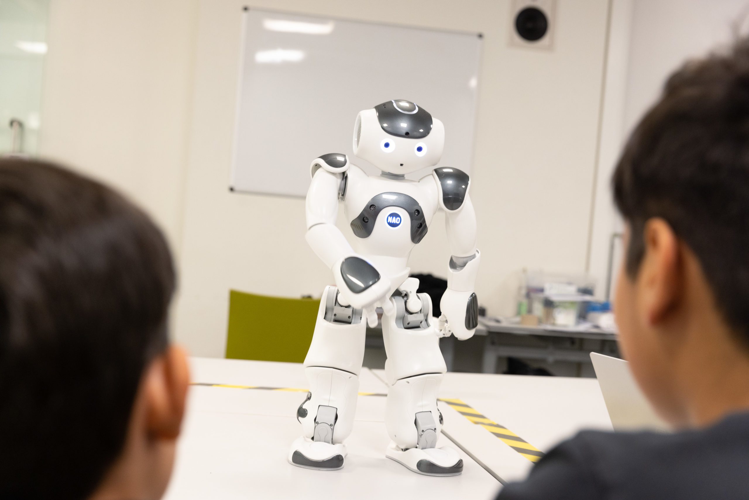 Educational humanoid robot pilot used to validate interaction and operational needs