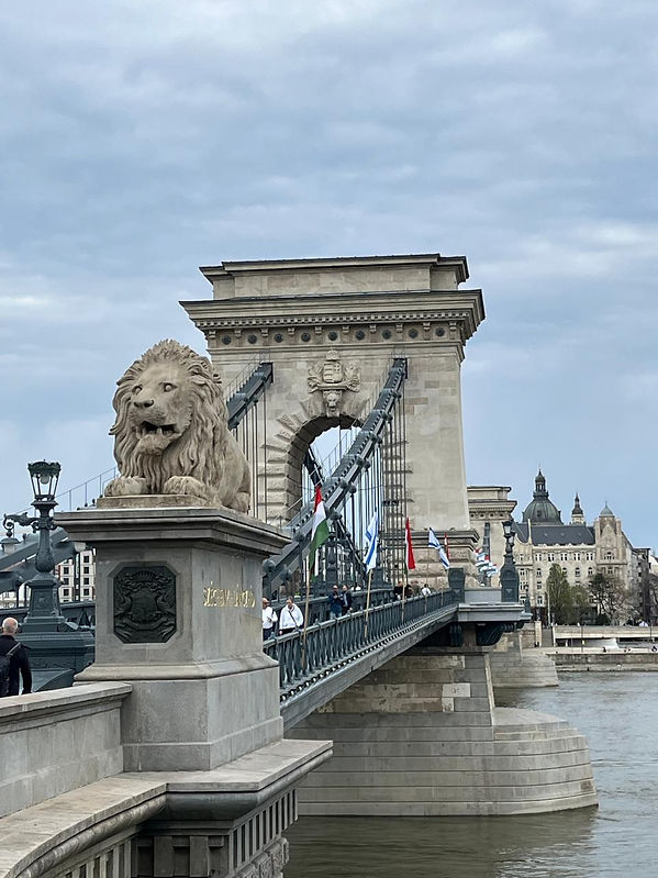 ebef3ca2-0653-4112-8d06-c0bc651f9573.jpeg