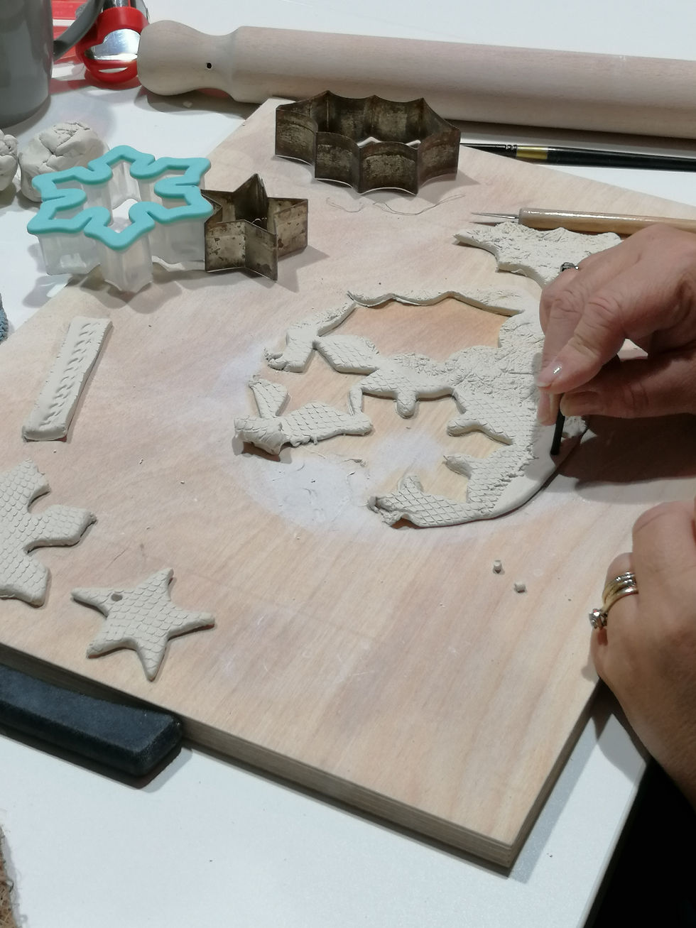 Thumbnail: Clay: Christmas Decorations using Translucent Parian