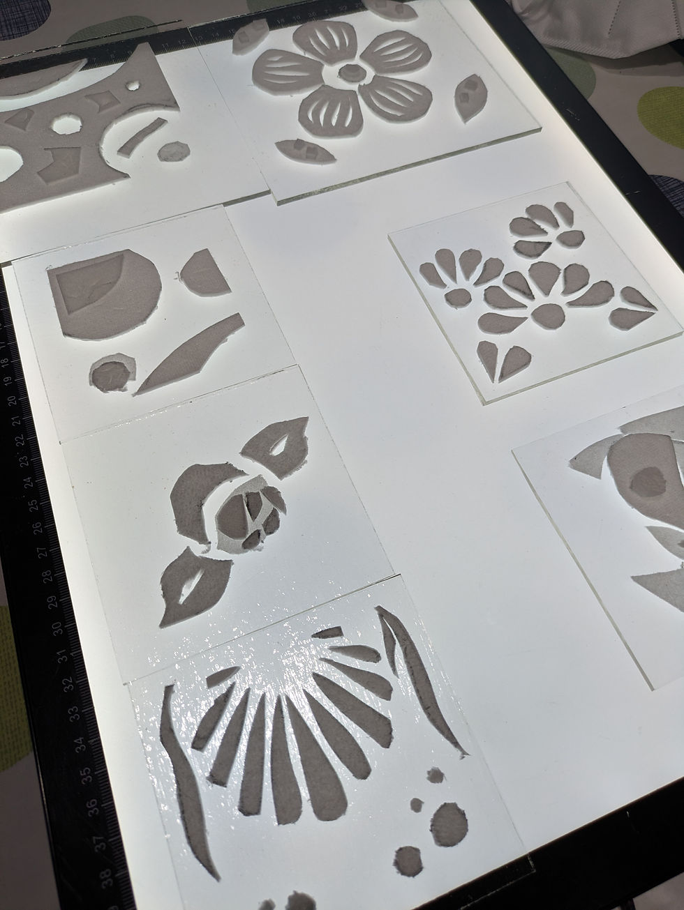 Thumbnail: Glass: Fused Introduction to Kiln Carving