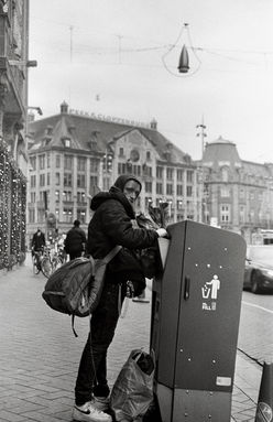 Tessel Jonkers_Kerstmis_Light in Darkness-web.jpg