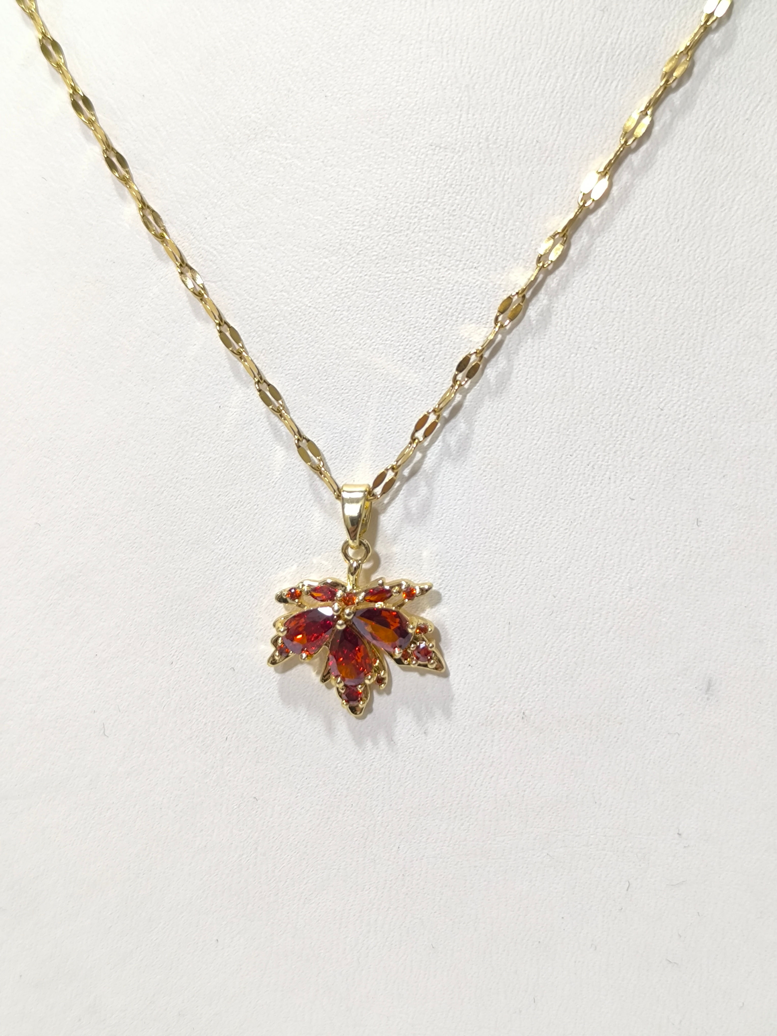 Κολιέ ατσάλι με φύλλο 