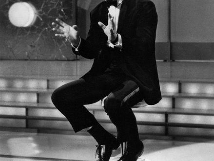 Dave Allen (comedian)