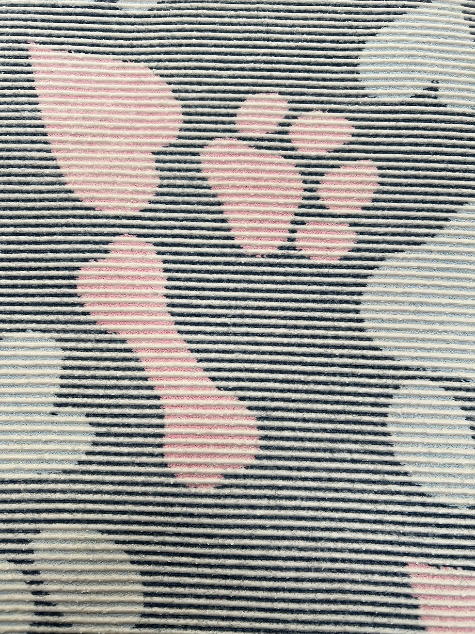 Thumbnail: Avonmeadow Vet Bed Pink and Blue