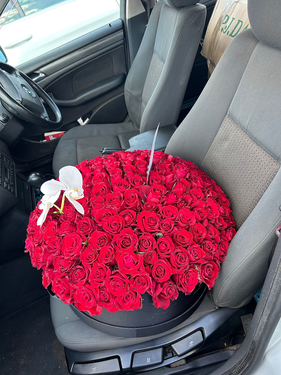 Thumbnail: 10 dozen roses (120 stems) in a box