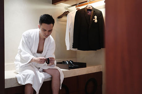 calvin lam, 林偉豪, gay, gay boy, asian, cute boy, slim fit, topless, topless man, mandarin oriental, hotel