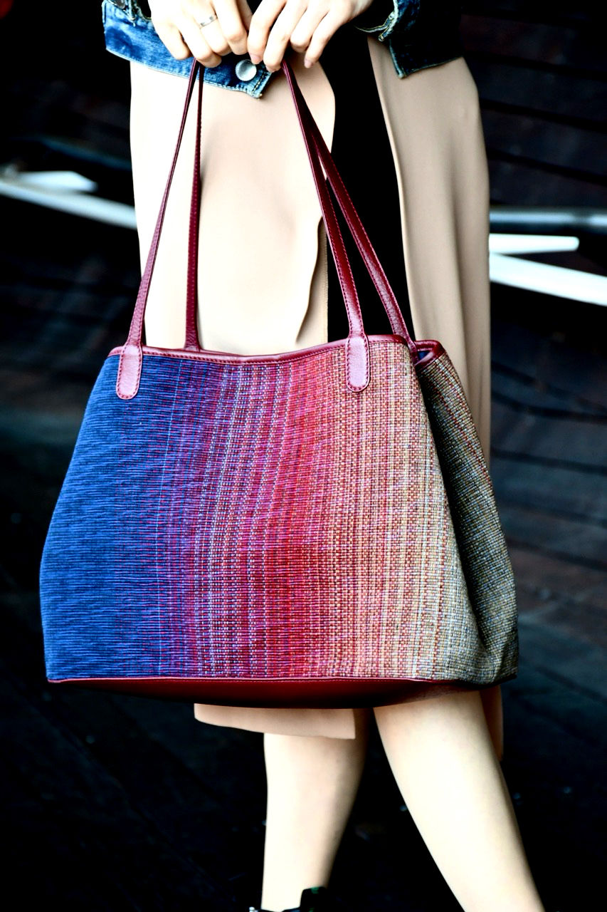 Thumbnail: Hand-Woven Bag, Blue & Wine Red