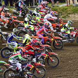 BÜYÜK BRİTANYA'NIN MONSTER ENERGY MXGP'Sİ İÇİN MUHTEŞEM FOXHILLS'E GERİ DÖNÜYOR!