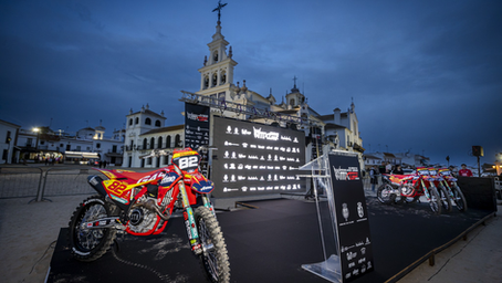 ANDALUCIA MXGP YARIŞI, EFSANEVİ EL ROCÍO KÖYÜNDE RESMİ OLARAK AÇILDI!