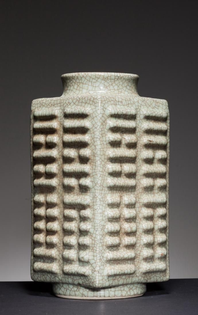 18th Chinese Antique Ge Ware Crackle Porcelain Vase