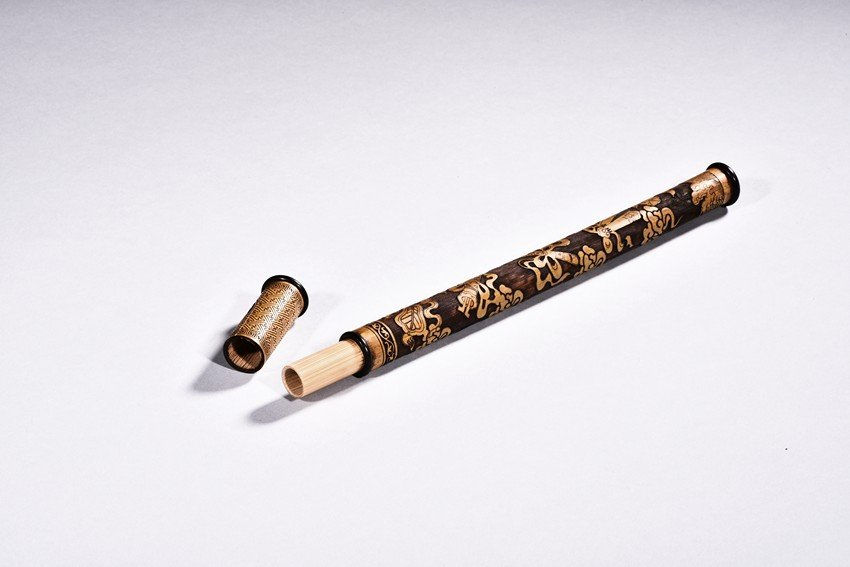 Thumbnail: A 竹雕筆套BAMBOO CARVED BRUSH CASE