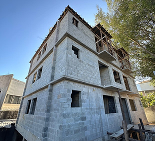 WhatsApp Image 2025-06-27 at 15.32_edited.jpg