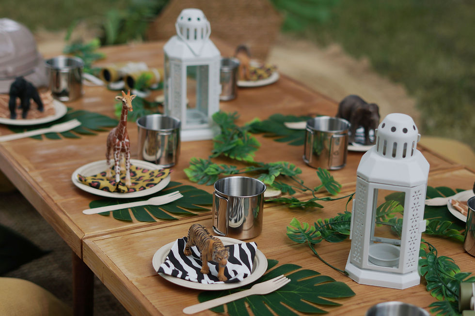 Hochzeit Kindertisch mit Dschungel-Motto