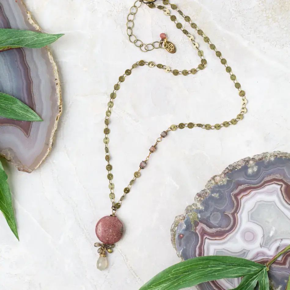 Mauve Simple Necklace Chalcedony, Czech Glass