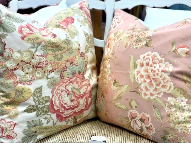 Thumbnail: Floral Pillows