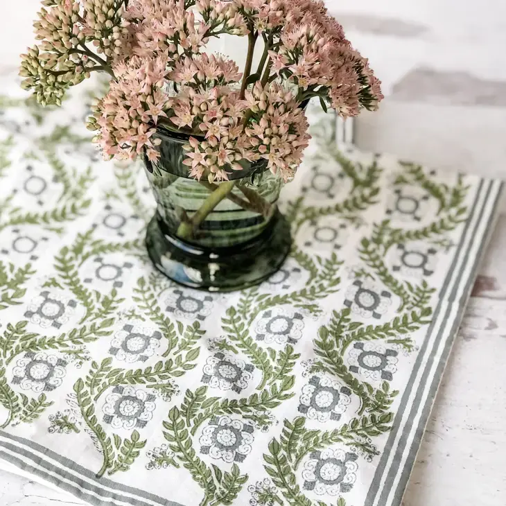 Villa Vaux - Grand Gray and Green Napkins - Set of 4