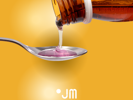 A escola pode medicar meu filho?