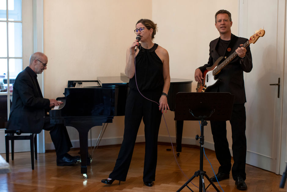 Smile for me Band 1.jpg