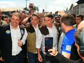 Flávio Bolsonaro visita a Expointer 2026 no Rio Grande do Sul