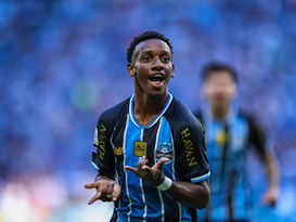 Grêmio vence o Coritiba por 1 a 0 pelo Campeonato Brasileiro