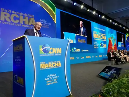 Geraldo Alckmin é vaiado em evento com prefeitos em Brasília