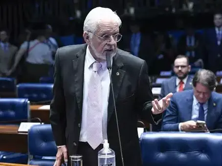 Jaques Wagner deixa a liderança do governo Lula no Senado 