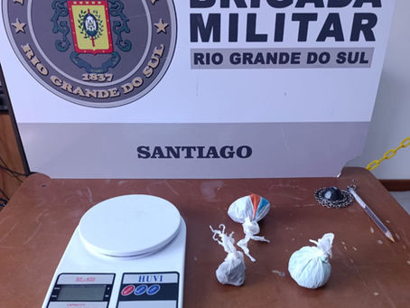 Ação da Brigada Militar resulta na apreensão de drogas e de adolescente por tráfico em Santiago