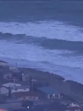 Terremoto de magnitude 7,5 atinge Japão e gera alerta de tsunami