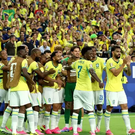 A Seleção Brasileira está pronta para enfrentar o Japão nesta segunda pela Copa do Mundo