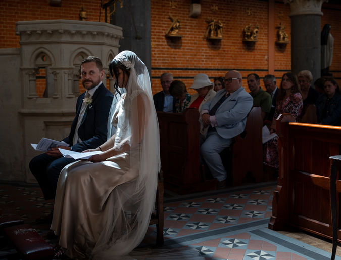 Covent Garden Corpus Christi Church wedding photography.
London wedding photographer