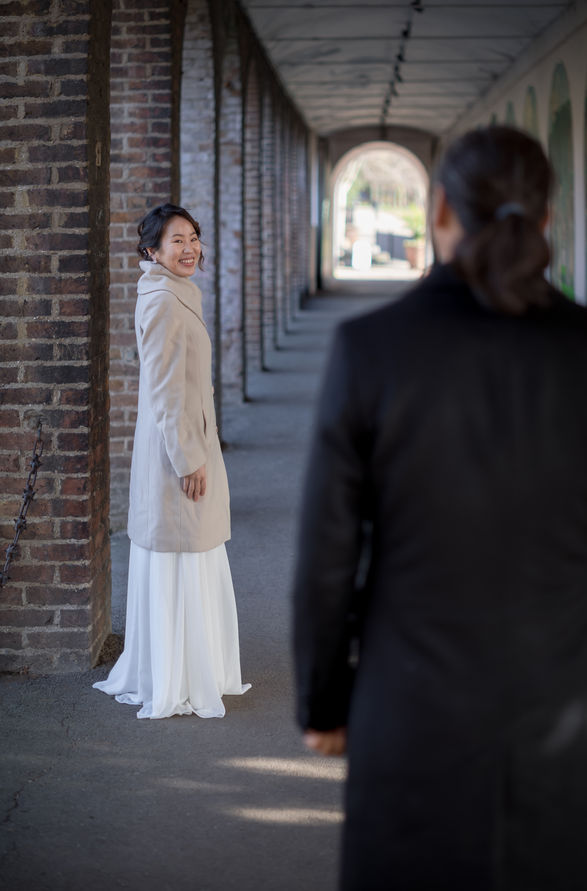 Chelsea Old Town Hall wedding photographer.
Bride and Groom London photography.