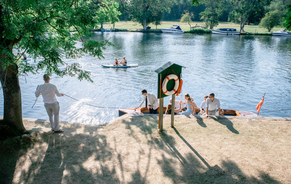 Wedding Photography Henley on Thames.
Bride and Groom Wedding Photographer.