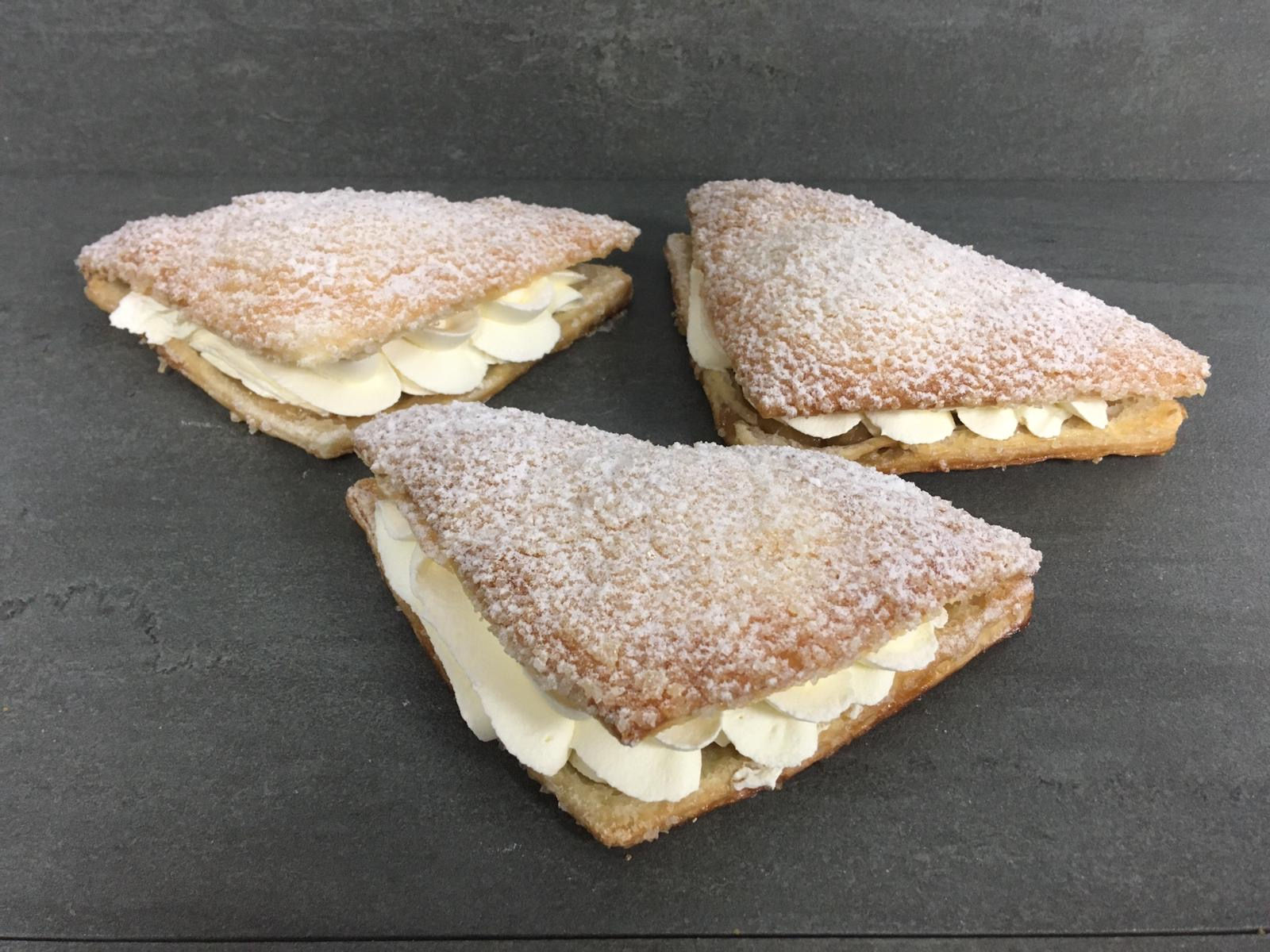 Appelflap met slagroom