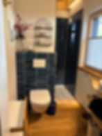 Bad mit Regendusche