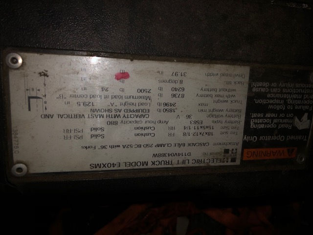 Thumbnail: (2) Hyster E40 XMS