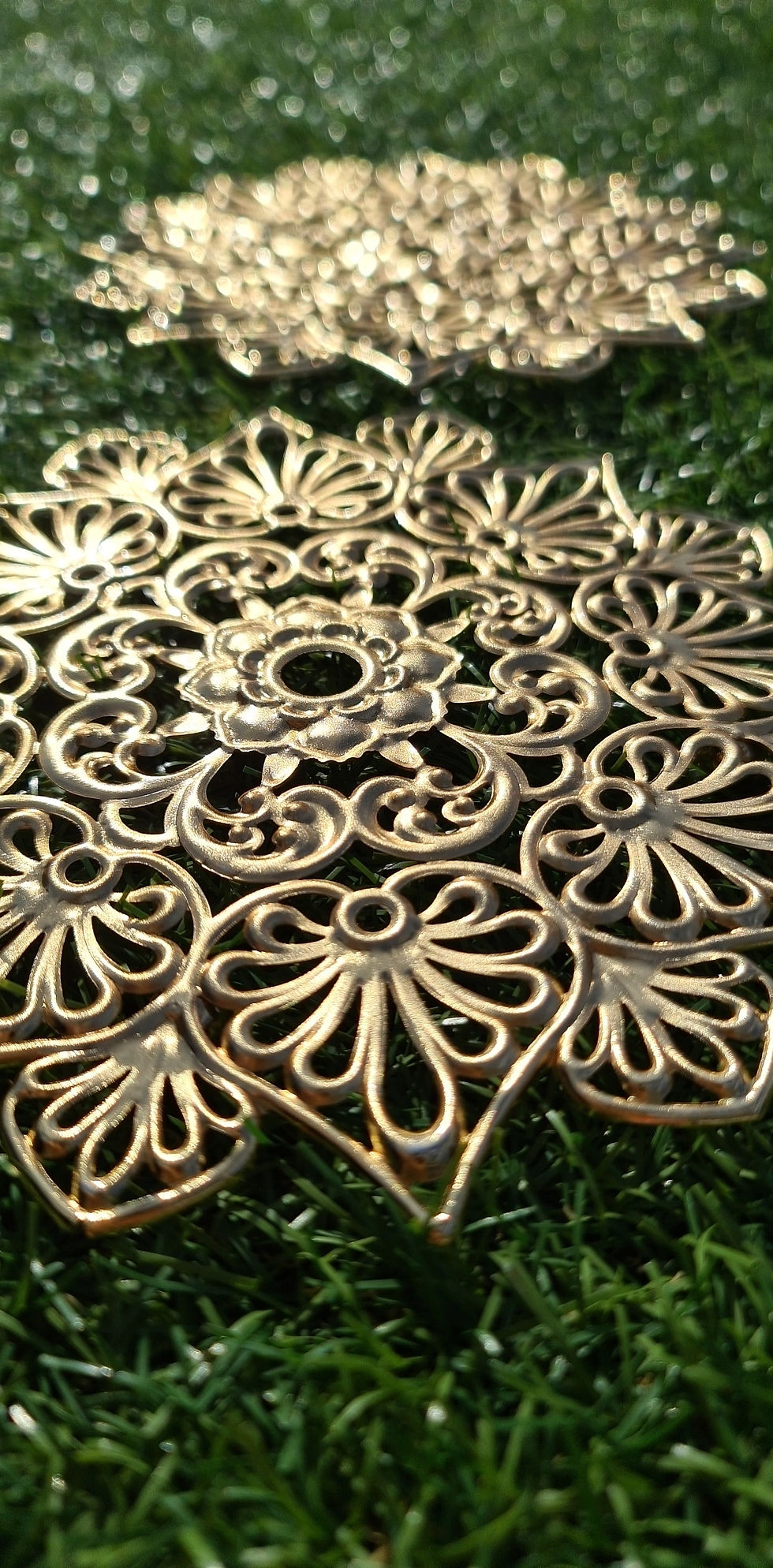 Thumbnail: Zevahir trivet