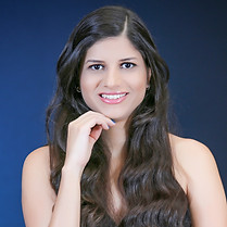 a4e0faeb5781f0c5f426ed1be7cf9761 - Thaís Belafonte.jpg