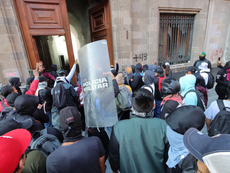 AMLO cuestiona a normalistas por querer protestar en eventos de Sheinbaum