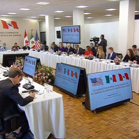 México, Estados Unidos y Canadá buscan enfrentar al tráfico de drogas y armas