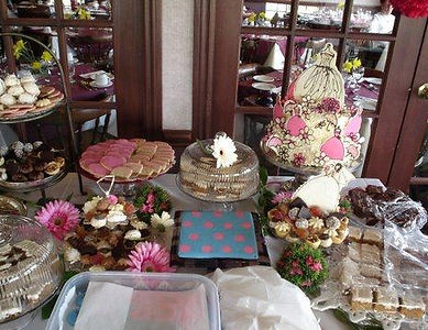 Dessert table at Kingsville Golf