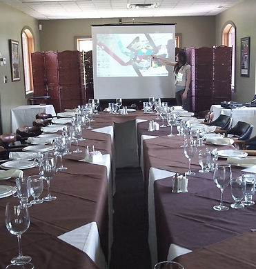 Private meeting space at Kingsville Golf