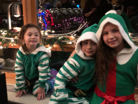 SANTA’S ELVES ENJOYED THE CHRISTMAS BUFFET !!