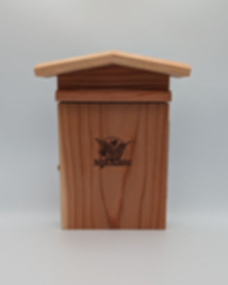 Redwood Mason Bee View House