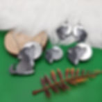 Thumbnail: Howling Wolf Pin Badge