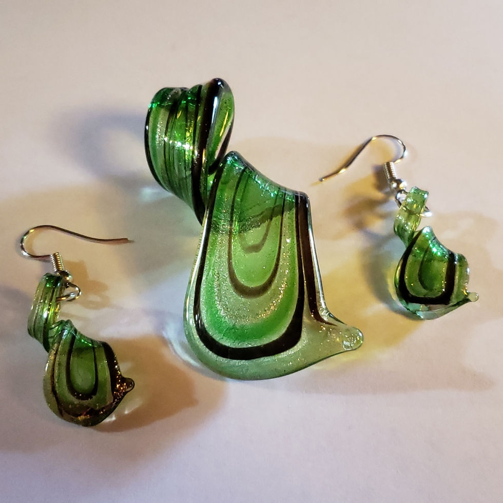 Thumbnail: Streamer Foil Venetian Murano Glass Pendants And Earrings Jewelry
