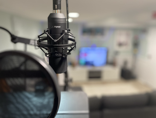 How to Choose a Voiceover Microphone